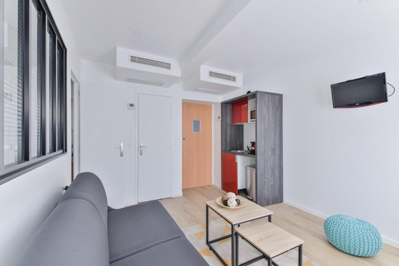 Beautiful Flat Next To Saint Lazare Opera Apartment Paris Exterior photo